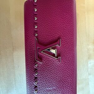 Louis Vuitton Taurillon Capucines Wallet